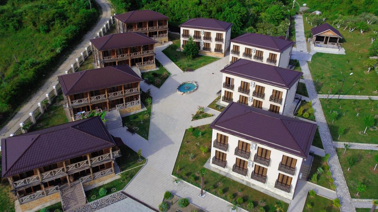 Hotel Paradise Sukhumi Exterior photo