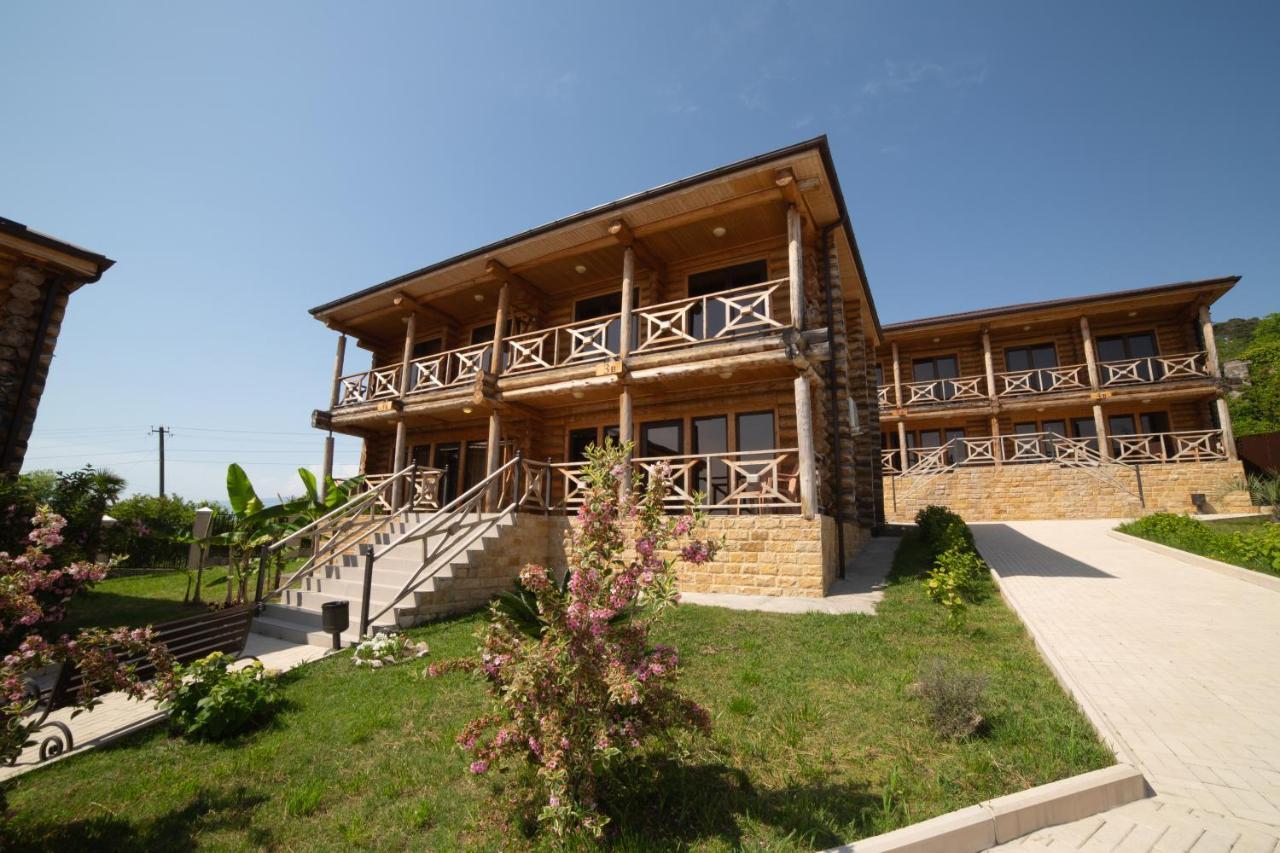 Hotel Paradise Sukhumi Exterior photo