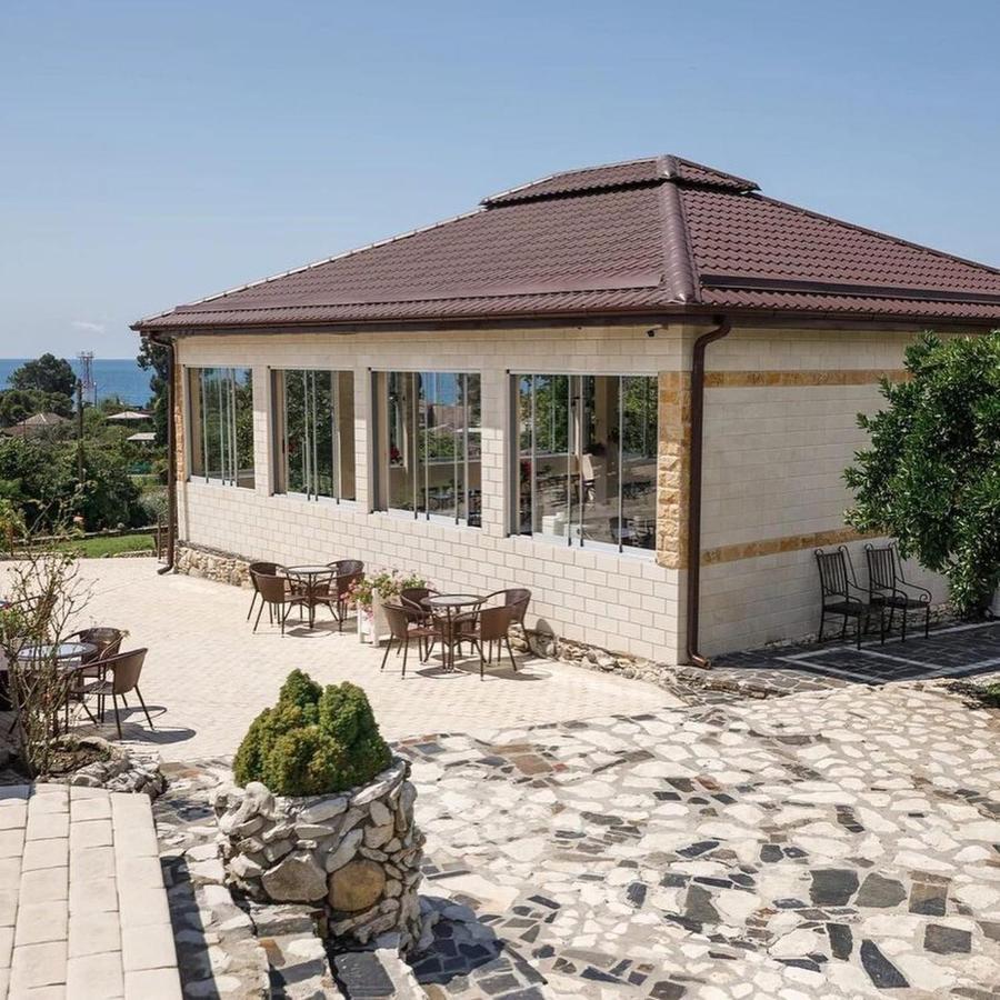 Hotel Paradise Sukhumi Exterior photo
